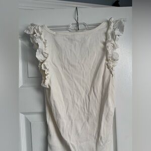 Old Navy white puffy tee